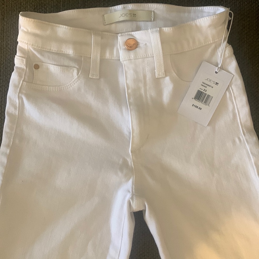 Joe’s Jeans “The Charlie” High Rise - White - New